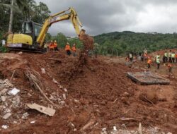 Kementerian PU Kerahkan 15 Alat Berat, Bantu Korban Longsor Cilacap