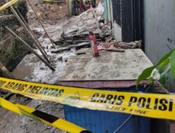 **Tembok Sekolah di Palmerah Roboh, 5 Fakta Mengejutkan yang Tutup Akses Warga**