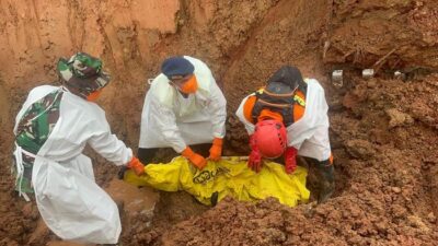 Pencarian Korban Longsor Cilacap Resmi Ditutup, 2 Orang Belum Ditemukan: Tragedi yang Mengguncang Hati