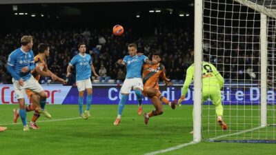 “Napoli Menyapu Bersih! Atalanta Takluk 3-1, Puncak Klasemen Tak Terelakkan”