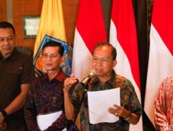 Gubernur Bali Perintahkan Dibongkar! Inilah Langkah Tegas di Pantai Kelingking Nusa Penida