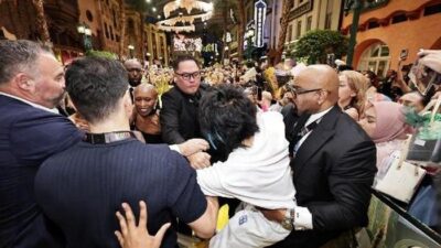 Dideportasi karena Ganggu Ariana Grande, WN Australia Dicekal Singapura