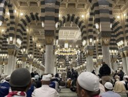 “Menjelajahi Ketentraman Spiritual di Masjid Nabawi Saat Subuh”