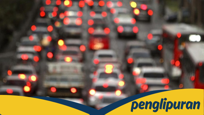 Tol Arah Jakarta Terjangkit Kebakaran Arus, Petugas Terapkan Contraflow di Cipayung