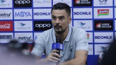 Pelatih Persita Protes Gol Dianulir Hokky Caraka di Super League