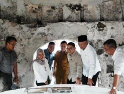 **Menbud Tinjau Benteng Indrapatra di Aceh, Dorong Revitalisasi Cagar Budaya**
