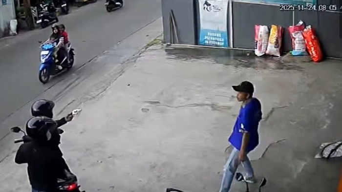 Viral! Maling Motor Depok Dipergoki, Pelaku Ancam dengan Pistol