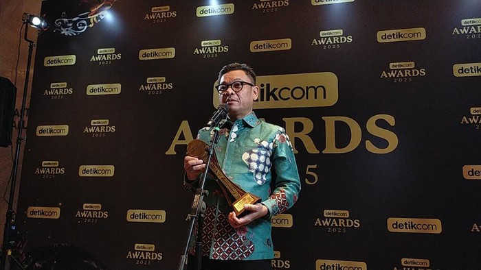 **Raih Detikcom Awards, Ace Hasan Mendorong Kepemimpinan yang Lebih Baik**