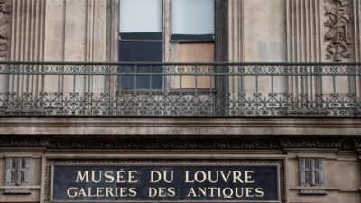 “Louvre Under Siege: 4 Suspects in Custody as Investigation Intensifies”