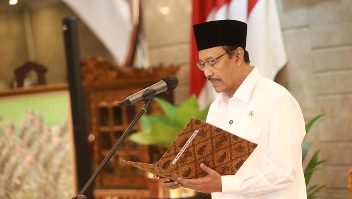 Gus Ipul Sahkan Pelantikan 830 Pejabat Fungsional dan Guru: Masa Depan Pendidikan Terang?