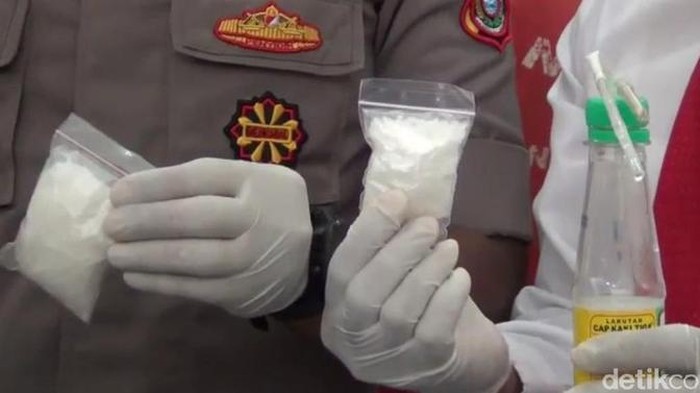 Polisi Tandem Ditemukan Sabu dari Sopir Taksi Online Pemerkosa di Tol Kunciran: Skandal Baru yang Memprihatinkan