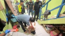 **Detik-detik Ayah Tiri Bunuh Alvaro Terungkap di Prarekonstruksi: Polisi Ungkap Fakta Mengejutkan**